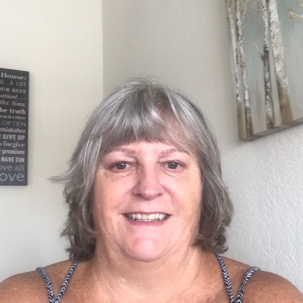 Meet your Posher, Pam